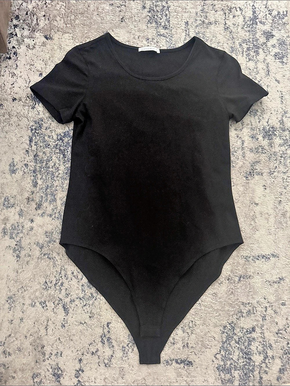 MANGOPOR Short Sleeve Bodysuit in Black Size Small Like New
